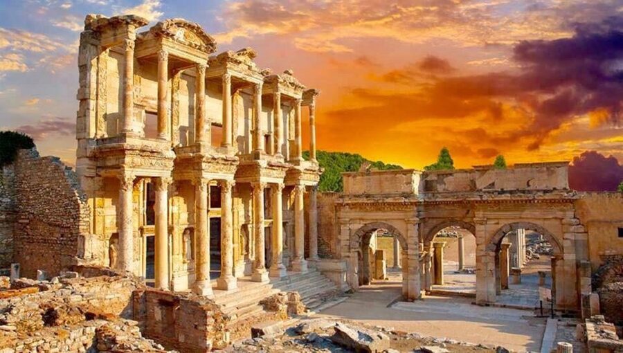 Ephesus and Virgin Mary Day Trip by Plane from Istanbul - House of the Virgin Mary on Mount Koressos