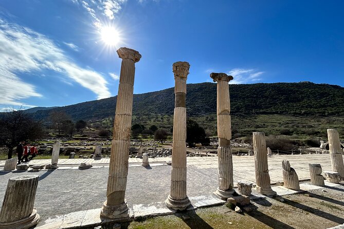 Ephesus and Virgin Mary Tour with Skip the Line, Lunch incl. - Entering Ephesus without wasting your cruise day