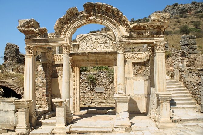 Ephesus Day Tour from Izmir with Lunch - Guides matter: Nizam and Mel set the tone for how Ephesus feels