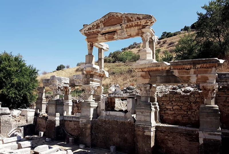 Ephesus Entry Ticket with Mobile Phone Audio Tour - Practical Tips: Shoes, Heat, and Keeping the Tech Alive