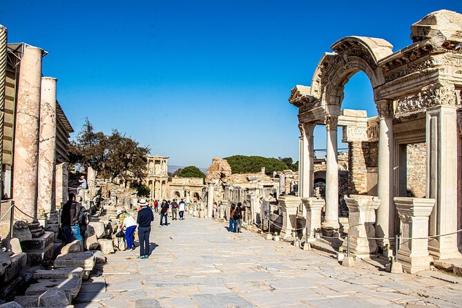 Ephesus Full-Day Tour with Lunch from Bodrum - House of the Virgin Mary in Selçuk: meaningful for some, tricky for timing