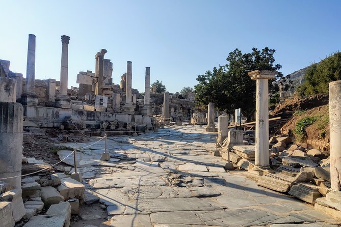 Ephesus Private & Mini Group Shore Excursions - Skip The Lines - The Library of Celsus photos, and how to avoid the harsh midday squeeze