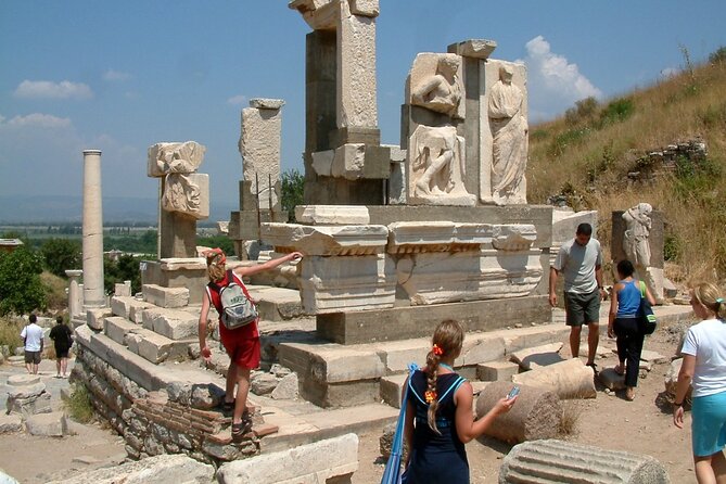 Ephesus Private Tour with Historian Guide - Ephesus Main Site: Seeing the Roman City Behind the Postcards