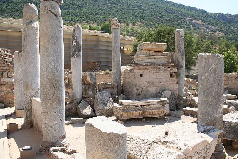Ephesus: Small Group Tour for Cruise Passengers - Selçuk lunch and the carpet workshop stop, what you actually get