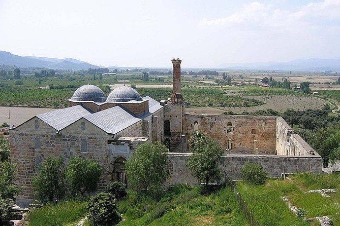 Ephesus Small Group Tour From Kusadasi / Selcuk Hotels - Isa Bey Mosque on the Ayasuluk Hills: Selcuk’s Old Marble Link