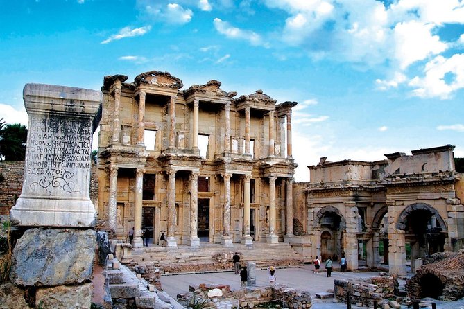 Ephesus Tour From Izmir - Ancient Ephesus in a Guided 2-Hour Window