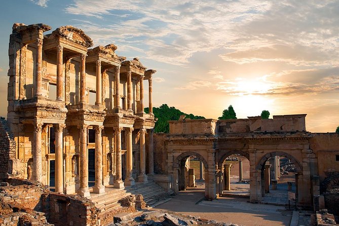 Ephesus Tour from Izmir Airport - Ephesus Experience Museum: the tech stop that makes the ruins click