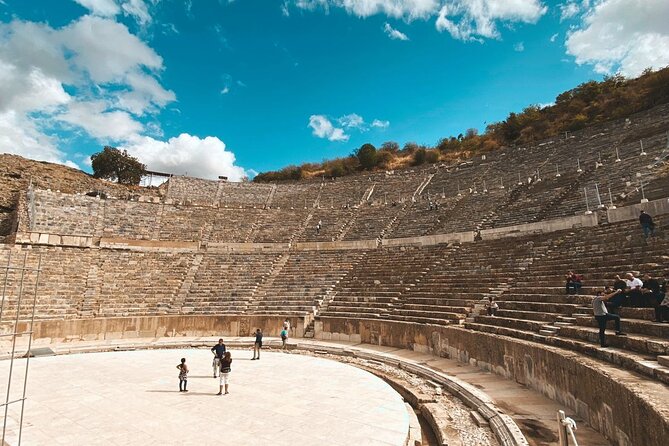 Ephesus Tour with Temple of Artemis and Sirince Village From Izmir - Group Size, English Guides, and Why the Pace Feels Right