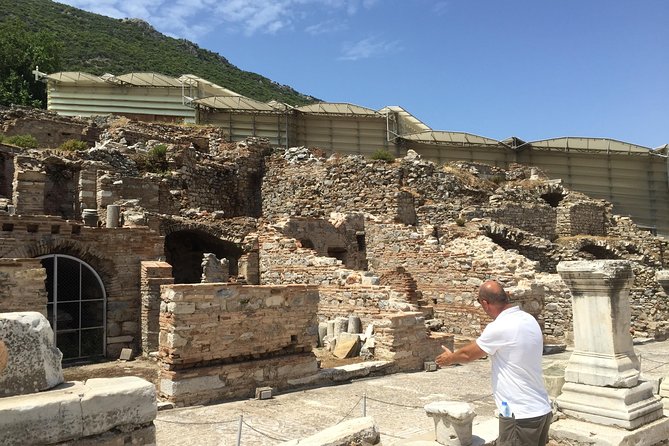 Ephesus Walking Tour - What you do in the first hour: ancient Rome in walking form
