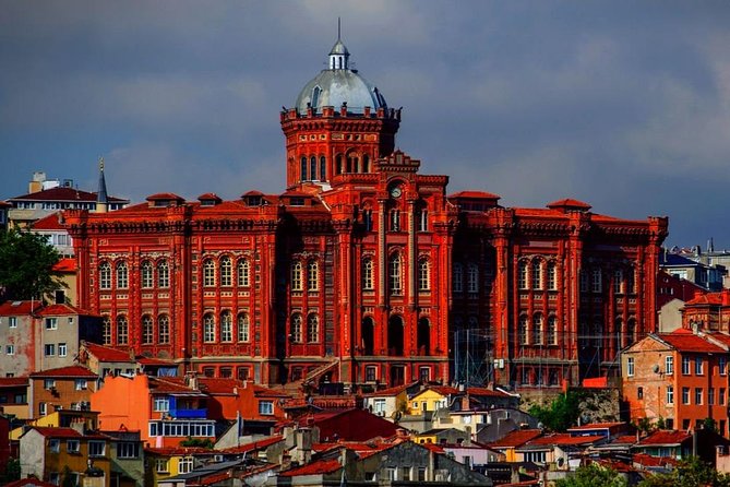 Fener and Balat - Old Greek & Jewish Quarter - Stop 2: Balat’s colorful houses, steps, and real streets