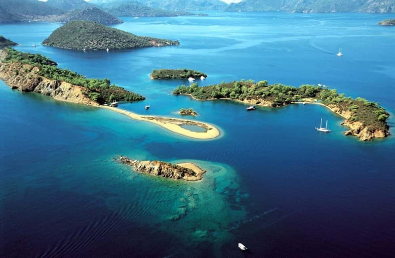 Fethiye: 12 Islands Boat Tour with Lunch and Hotel Transfer - Getting to the boat in Fethiye: Cafe Geniş and optional hotel transfer