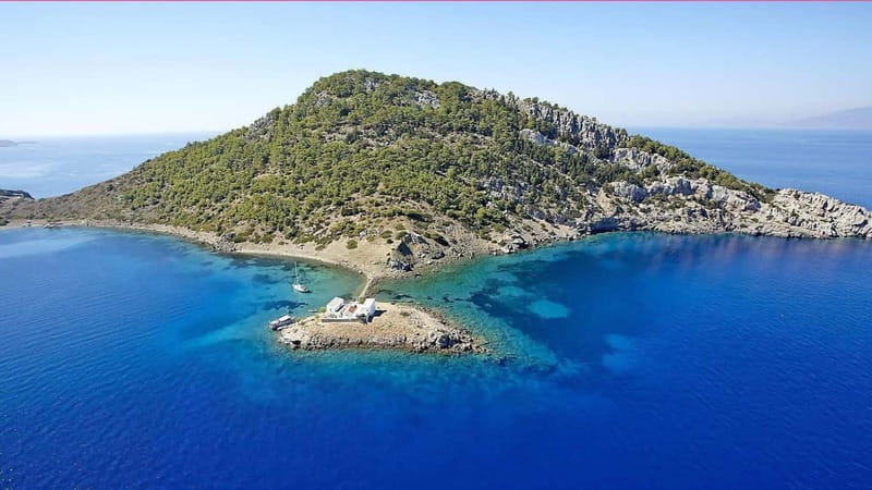 Fethiye: 12 Islands Boat Tour with Lunch and Hotel Transfer - Tersane Island: Ottoman ruins and the Cleopatra bathing legend