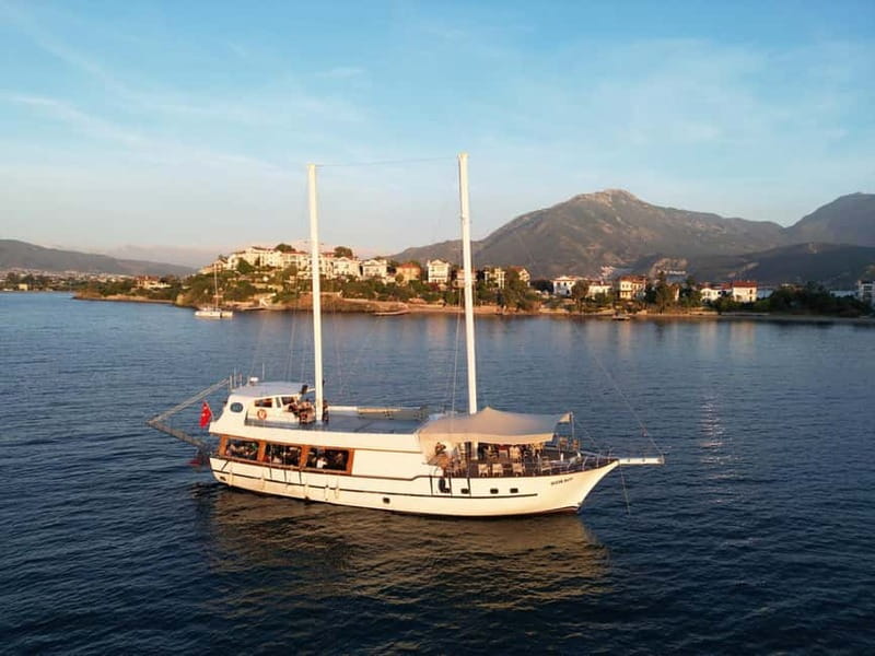 Fethiye: 12 Islands Boat Tour with Lunch and Transfer Option - Yassica Islands: shallow, warm water for easy snorkeling