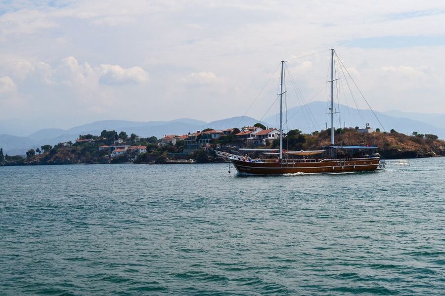 Fethiye: Island Sailing Trip with Lunch and Hotel Pickup - What the ship gives you: shade, space, and practical comfort