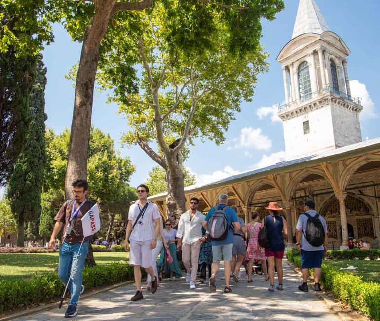 Flexible Combo: Hagia Sophia, Topkapi, Basilica, Blue Mosque - Topkapi Palace and Harem: making sense of the scale with a 150-minute plan
