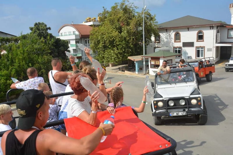 From Alanya: Jeep Safari with Lunch, Dim River & Cave - Dimçayı riverside lunch and swim time by the water