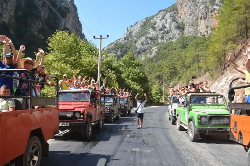 From Alanya: Jeep Safari with Lunch, Dim River & Cave - Photo stop at Cikcilli Terrace Park, then up toward the viewpoints