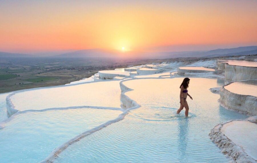 From Alanya: Pamukkale and Hierapolis Day Trip with Lunch - Pamukkale Travertines: How to Walk the White Steps Without Rushing