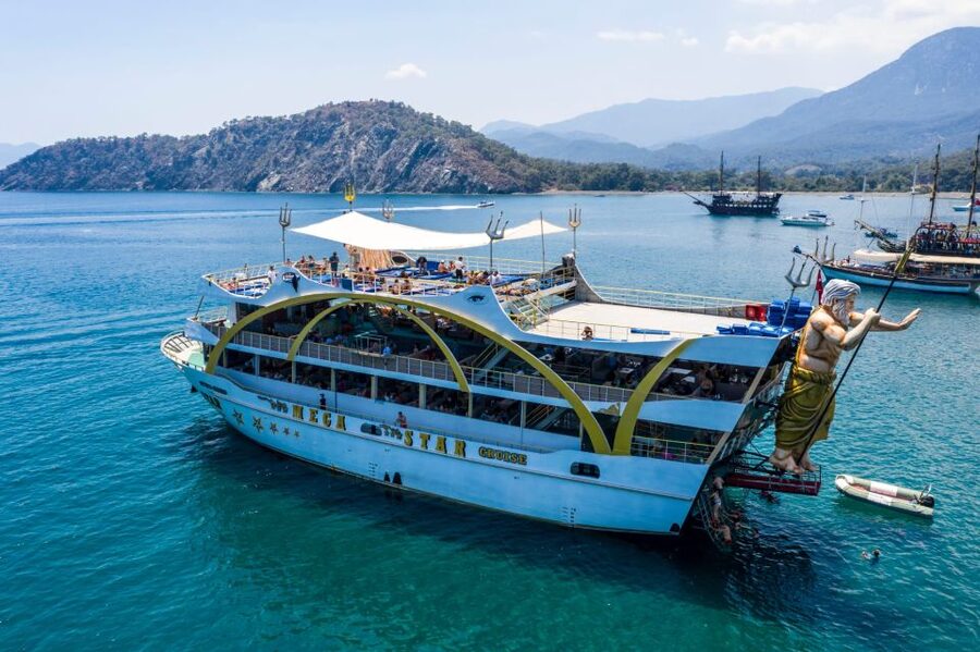 From Antalya: Full-Day Boat Tour with Lunch and Foam Party - The Coastline Cruise Part: Photo Stops, Sea Air, and a Built-In Pace