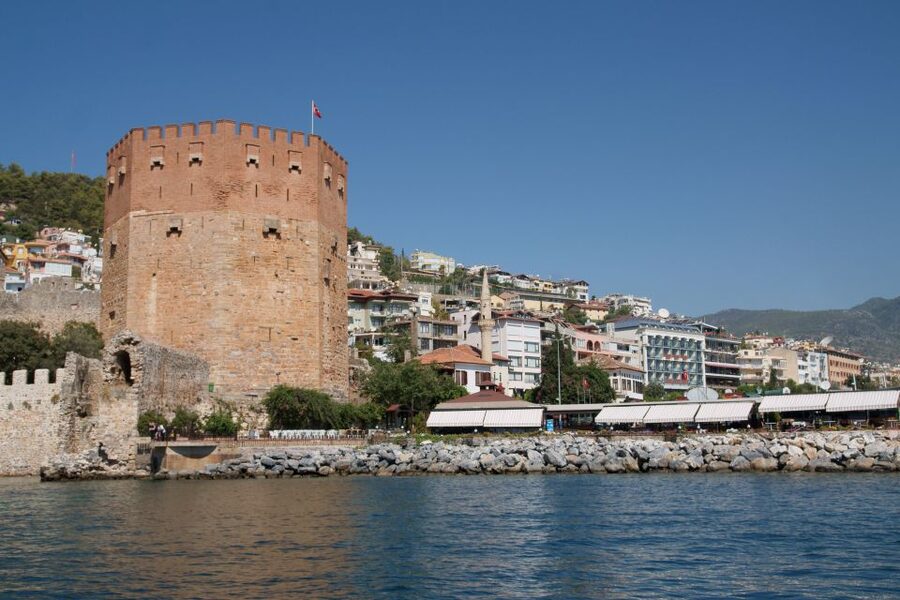 From City of Side: Alanya Guided Tour with Boat Trip & Lunch - Alanya Harbor boat trip: the one hour that changes the day