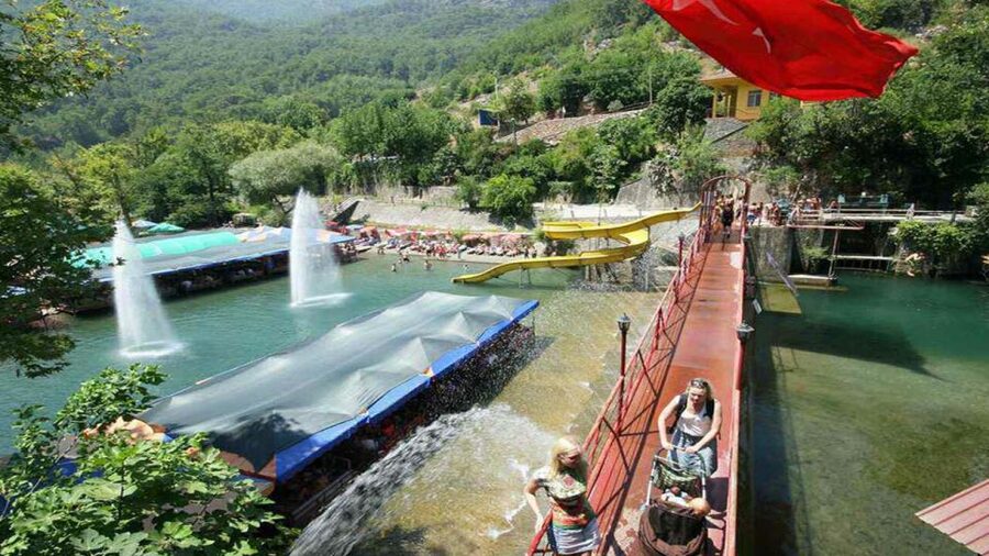 From city of Side: Guided Day Trip to Alanya City - Two hours in Alanya city center: how to use your free time