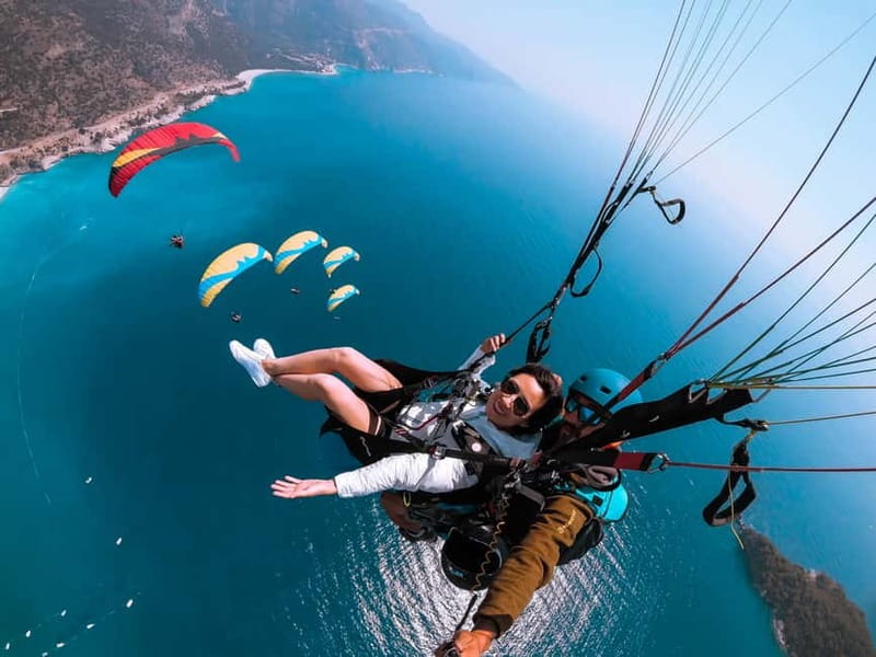 From Fethiye: Tandem Paragliding in Ölüdeniz - Launch and flight: running steps, then instant freedom
