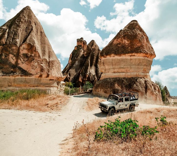 From Göreme/Ürgüp: Cappadocia Jeep Safari Sunrise or Sunset - Your driver matters: English support and photo help
