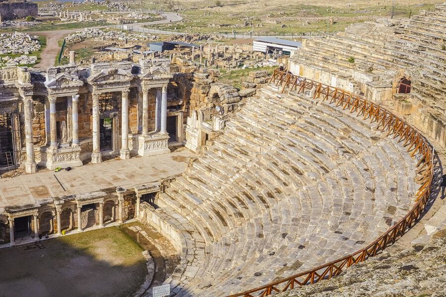 From Istanbul: Ephesus & Pamukkale 2-Day Trip with Flights - Day 2: Pamukkale Thermal Pools and the Sacred Pool at Hierapolis