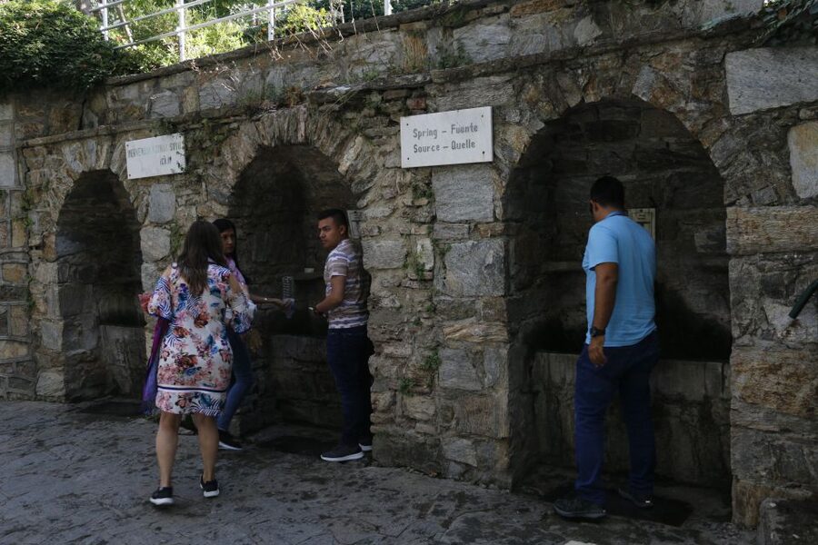 From Istanbul: Ephesus & Şirince Day Trip w/ Wine Tasting - Optional Terrace Houses stop: worth it for some, skip it for others