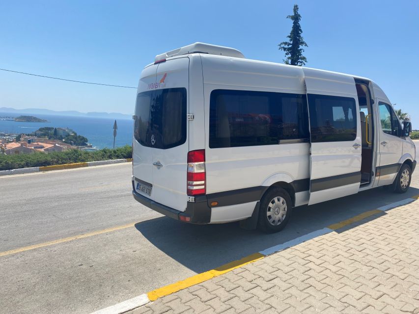 From Istanbul: Private Guided Day Trip to Ephesus with Lunch - Lunch at a handicrafts center garden, plus carpets as a side quest
