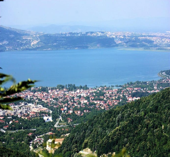 From Istanbul: Sapanca & Maşukiye Full-Day Tour with Lunch - Maşukiye nature time: waterfall area energy and a bit of hiking
