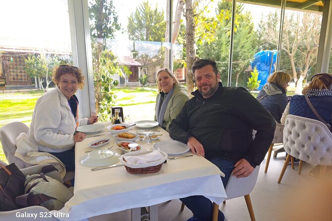 From Izmir: Ephesus, Artemis Private/Group Tour WITH TICKET+LUNCH - Small group vs private tour: choose how you like to move