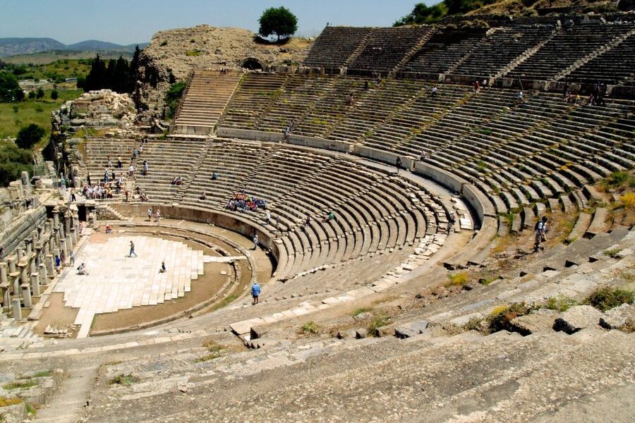 From Izmir: Ephesus Guided Day Trip with Transfer & Lunch - Who This Tour Suits, and Who Might Be Less Happy