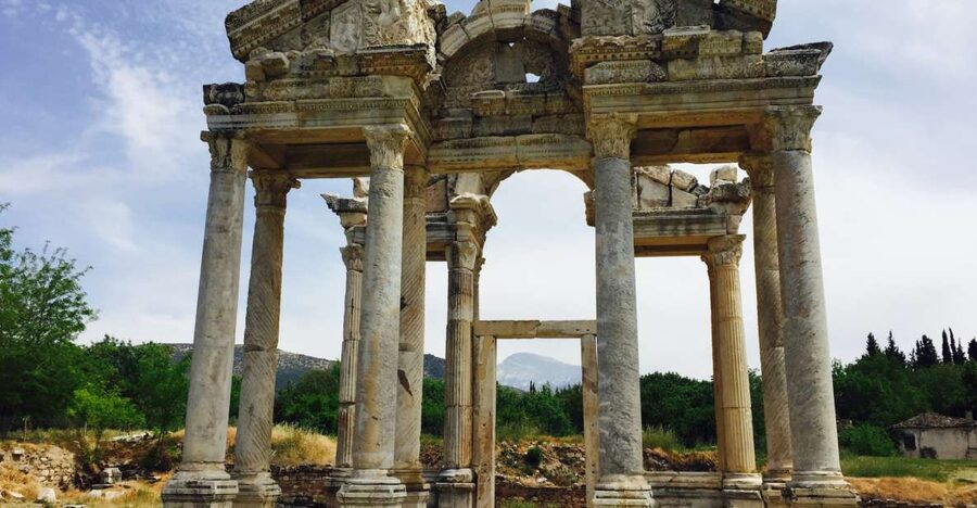 From Izmir: Ephesus, Mary's House Tour with Tickets + Lunch - House of the Virgin Mary: Where Early Christian Traditions Meet a Real Location