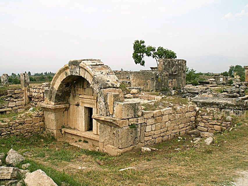 From Kusadasi and Selcuk: Pamukkale and Hiearapolis Tour - Price and value: what $118 buys you, and what it does not