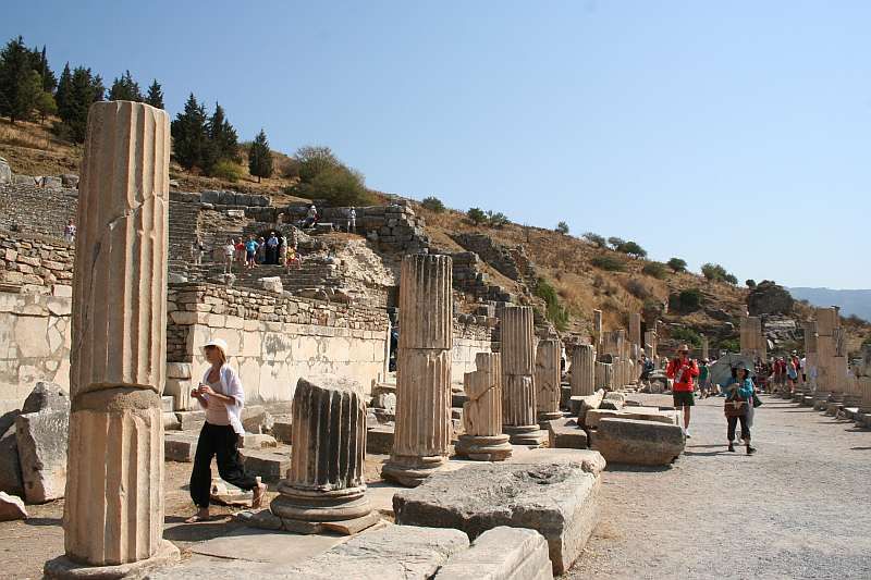 From Kusadasi or Izmir: Ephesus Private Tour - Craft Workshop Stops: Helpful Side Stops, Optional Browsing