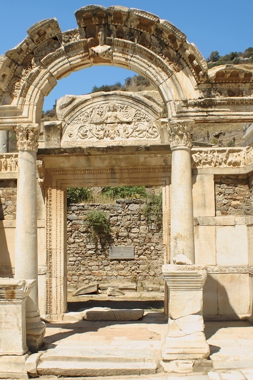From Kusadasi: Private Ephesus Tour for Cruise Passengers - Ephesus on Foot: How the Guide Makes the Stones Make Sense