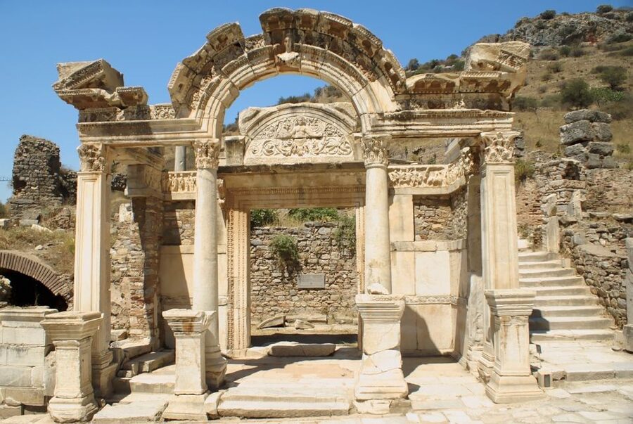 From Kusadasi/Selcuk: Highlights of Ephesus Small Group Tour - Price and value: what $100 really covers on this Ephesus day