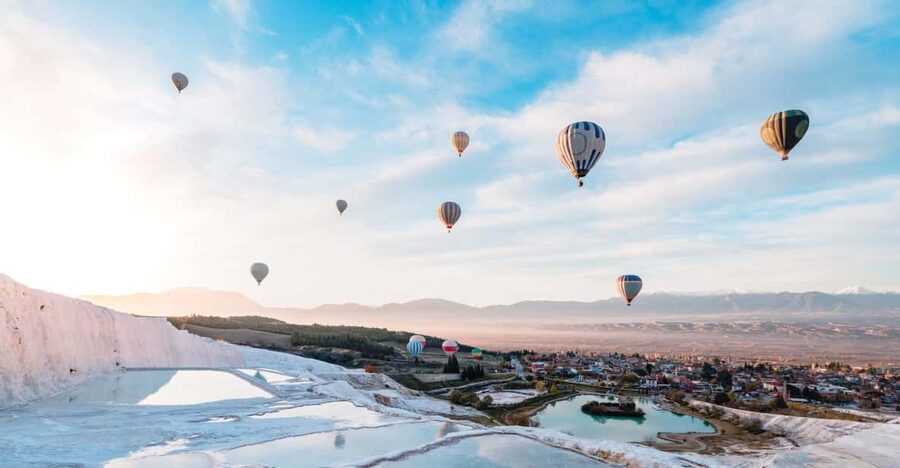 From Marmaris: Pamukkale Balloon Flight Day Trip with Lunch - The Lunch Stop: Turkey on a Plate