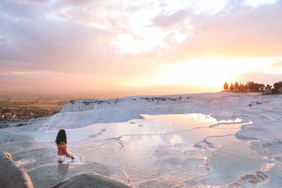 From Marmaris: Pamukkale Evening Tour with Transfer & Dinner - Why the evening timing matters for Pamukkale