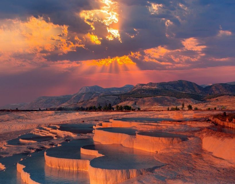 From Marmaris: Pamukkale Evening Tour with Transfer & Dinner - Dinner at the end of the long day: Turkish food and flexibility