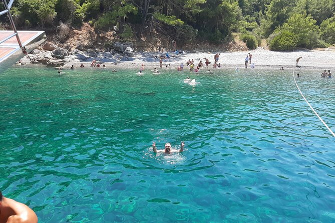 Full-Day Glass bottom Semi Submarine Cruise in Marmaris - Crew and Service: The Human Touch (Including Murad)