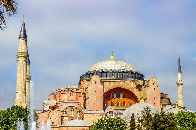 Full Day Historical Walking Tour of Istanbul Old City from Hagia Sophia - A one-day Old City sweep, in a max 9-person group
