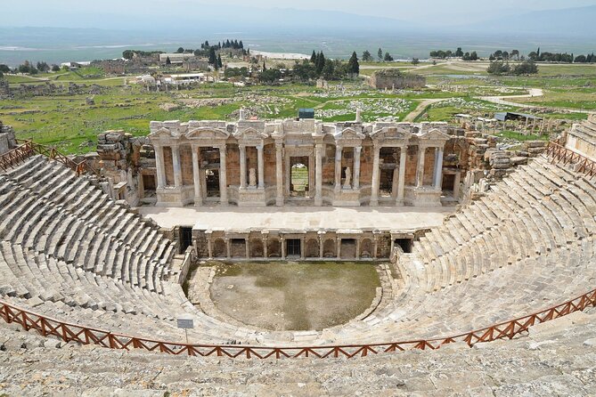 Full-day Pamukkale and Hierapolis Tour from Selcuk or Kusadasi - Lunch stop: local food where your energy matters