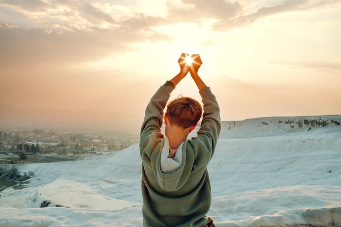 Full-day Private Pamukkale Tour from Kusadasi with Lunch - Lunch and vehicle comfort matter more than you think