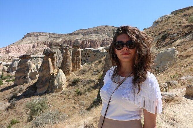Full day Red Tour in Cappadocia with Lunch - Uchisar and Love Valley: Views, Photo Breaks, and Ending Strong