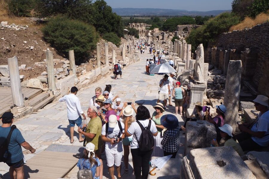 Full-Day Tour of Ancient Ruins in Ephesus from Izmir - Getting from Izmir to Selçuk smoothly (and why it matters)