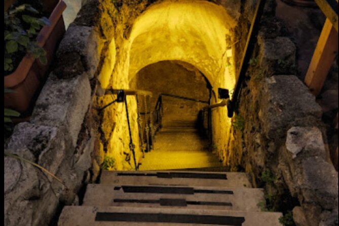 Ghost City istanbul Walking Tour - Stop 2: Theodosius Cistern, cool stone and calmer crowds