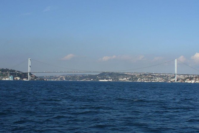 Golden Horn and Bosphorus Boat Tour in Istanbul - Getting the Best Views on the Boat: Seat Strategy and On-Board Reality
