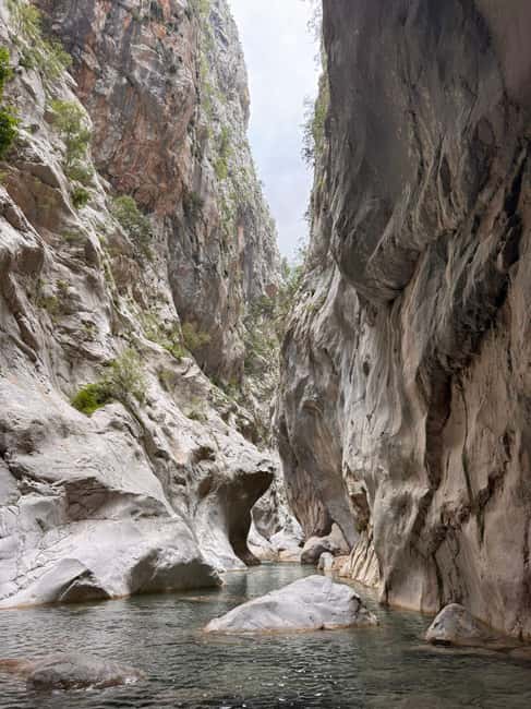 Green Canyon Boat Trip with Lunch and Drinks from Antalya - Green Canyon’s Quiet Rhythm, Far From Antalya’s Noise